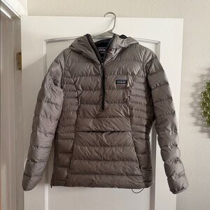 Patagonia Hooded Puffer Jacket